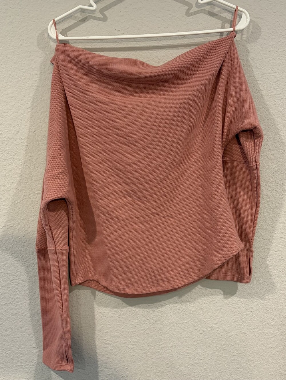 NEW Free People Pink Waffle Knit Slouchy Off The Shoulder Long Sleeve Shirt Sm